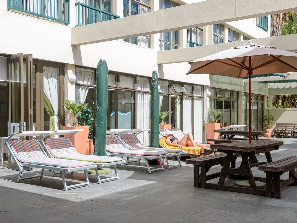 Royal Atlantic Aparthotel Кейптаун Екстериор снимка